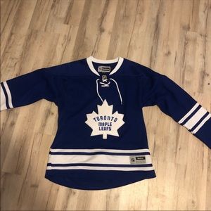 NHL jersey (never worn!)